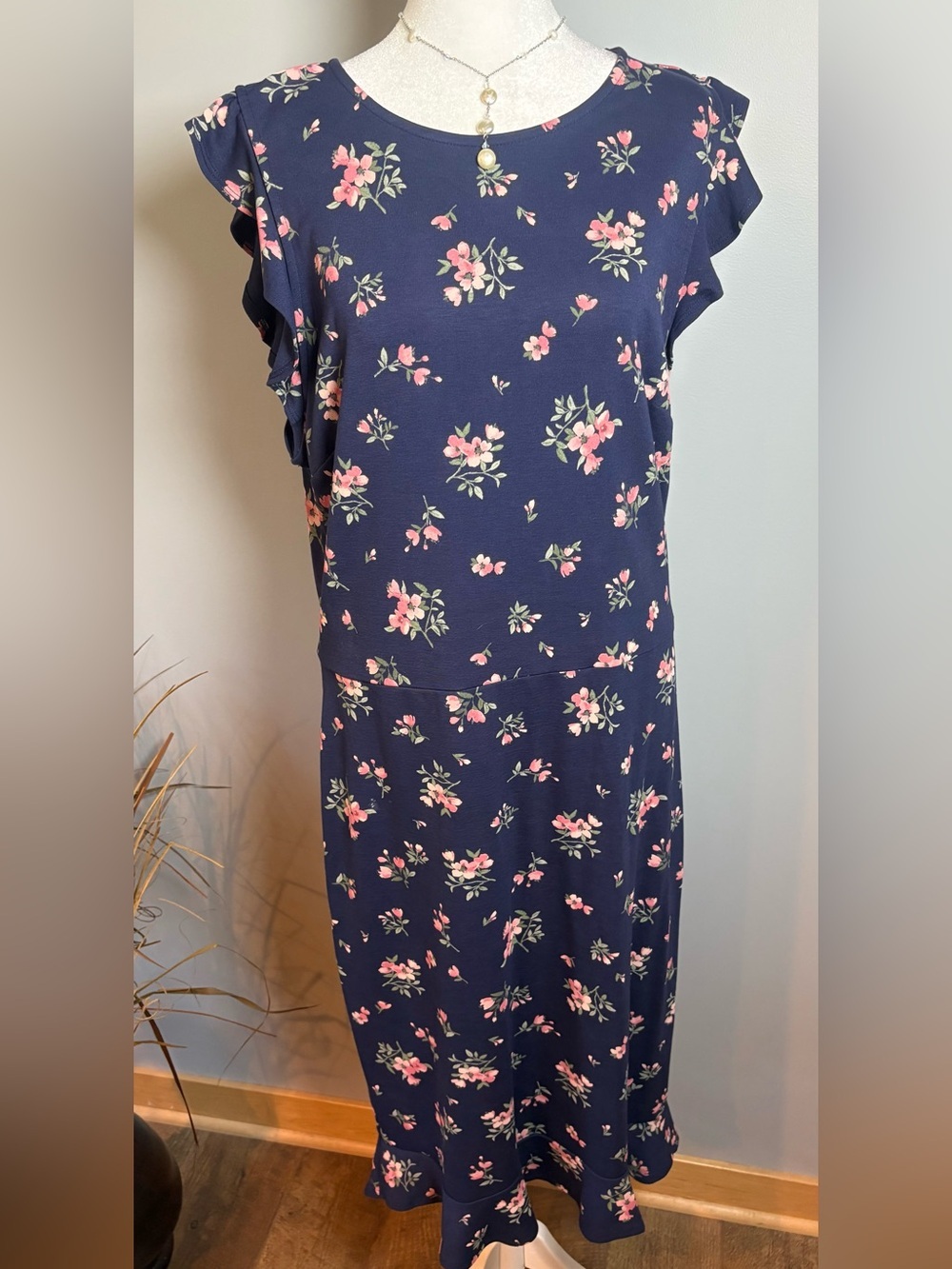 Old Navy LT Floral Midi Dress Navy Pink Flutter Sleeve Ruffle Hem